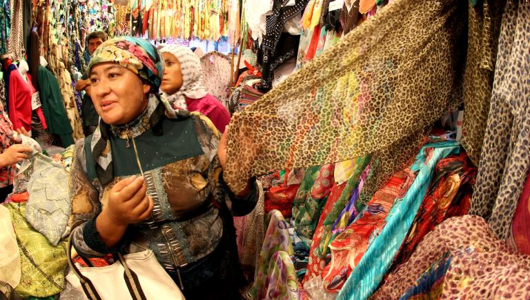 Knowledge of trade regulations, procedures, and opportunities in the PRC can guide SMEs in decision-making. Photo credit: ADB.