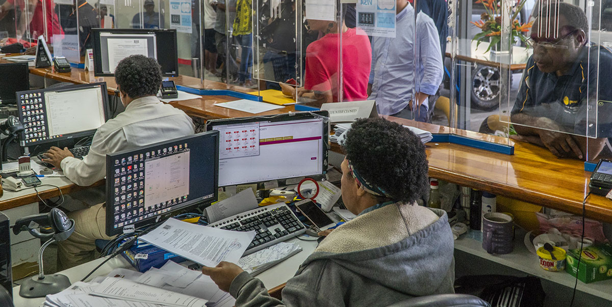 A cloud-based solution can help public agencies effectively respond to client demands even during peak periods. Photo credit: ADB. 