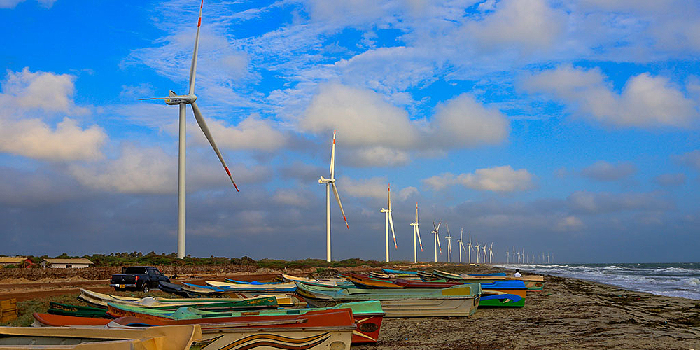 Sri Lanka’s first 100-MW wind park on the south coast of Mannar Island is seen as a game changer in its transition to clean energy. Photo credit: Asian Development Bank.