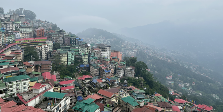 A town center in Sikkim, where investments in resilient infrastructure and stronger institutions aim to improve water and sanitation services. Photo credit: Kyaw Thu.