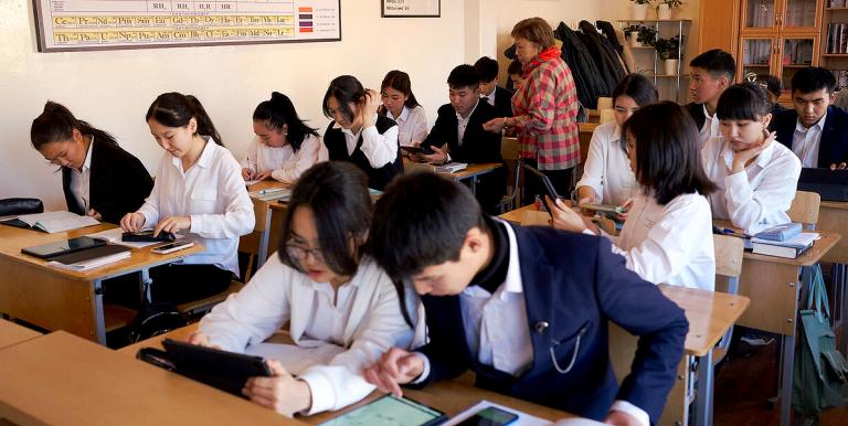 Shifting education toward cognitive capability formation, including analytical reasoning and interdisciplinary problem-solving, can help prepare for the digital economy. Photo credit: ADB.