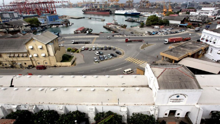 Through a public-private partnership project, Sri Lanka's Colombo Port increased capacity and efficiency to receive larger ships and strengthen its position as a transshipment hub in South Asia. Photo credit: ADB.