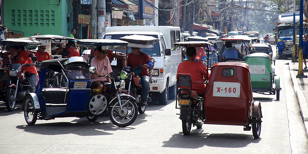 Fintech Unlocks Financing Opportunities for Filipino Tricycle Drivers